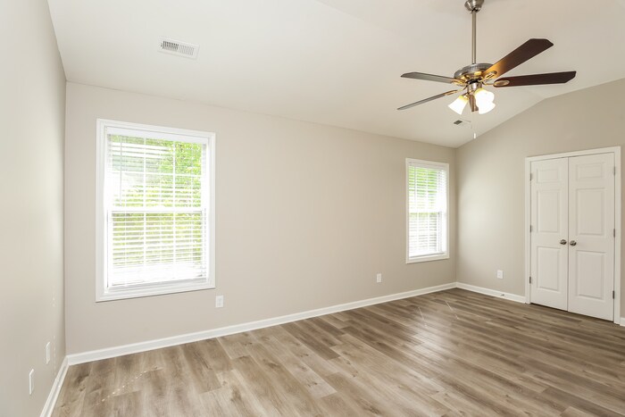 Building Photo - 3083 Grace Ct