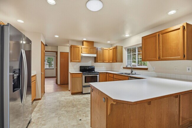 Building Photo - 15119 182nd Ave SE