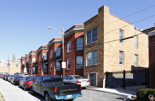 Building Photo - 600-612 Union Ave