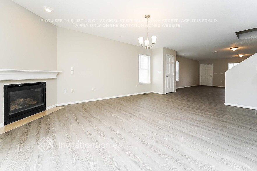 Building Photo - 20460 Randolph Pl