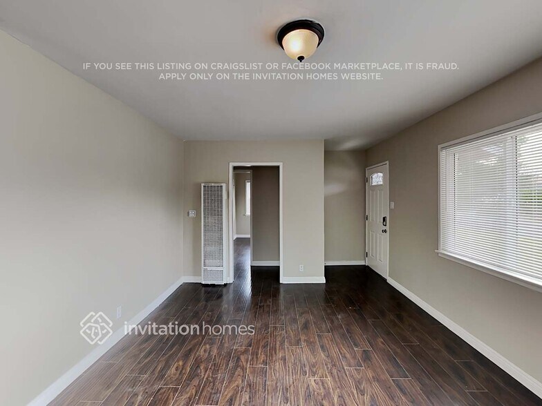 Building Photo - 2229 Wesleygrove Ave