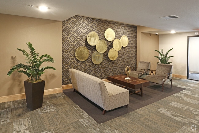 Lobby - Cascade Apartments