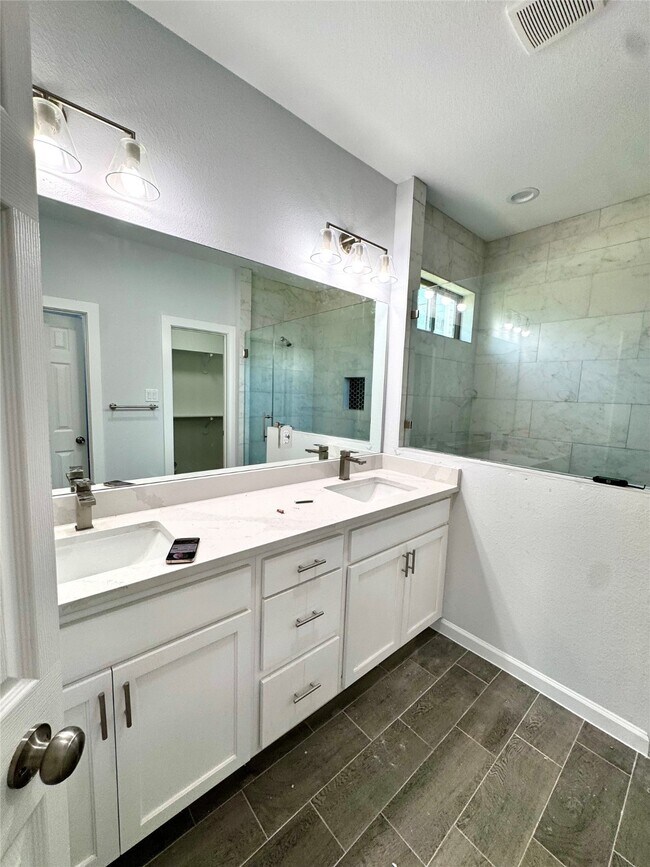 Building Photo - 17458 Wigeon Way Dr