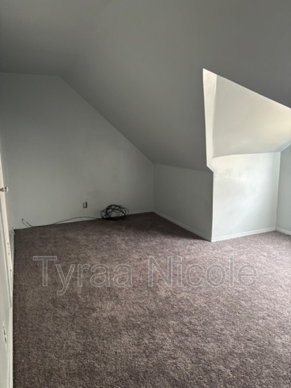Building Photo - 21604 Moross Rd