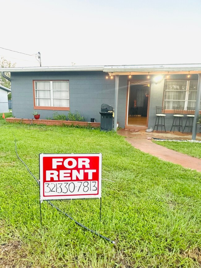 Building Photo - 650 W Tropicana Ct