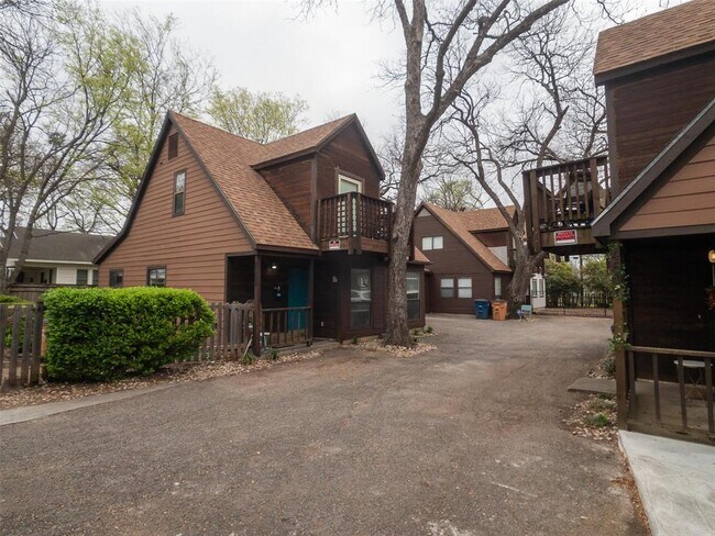 Building Photo - 4607 Avenue B