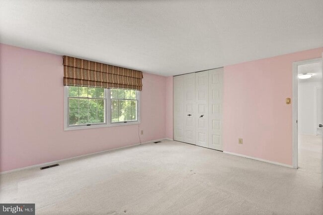 Building Photo - 8084 Winding Way Ct
