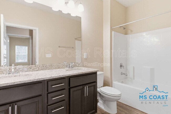 Building Photo - 10536 Sweet Bay Dr