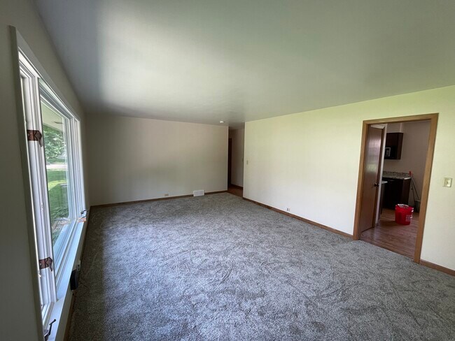 Living room - 1208 E 30th St