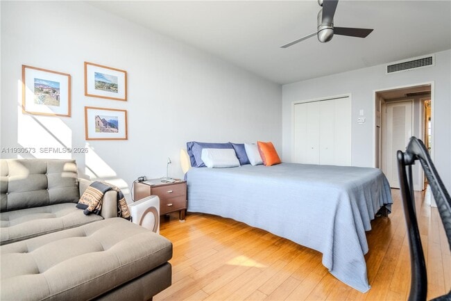 Building Photo - 5700 Collins Ave