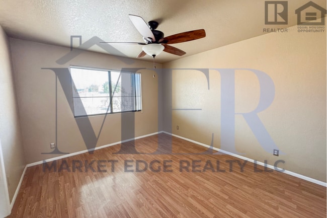 Building Photo - 2Bed/1.5Bath House in Arizona City! Ready for Immediate Move-In! -- RV GATE! NO HOA!