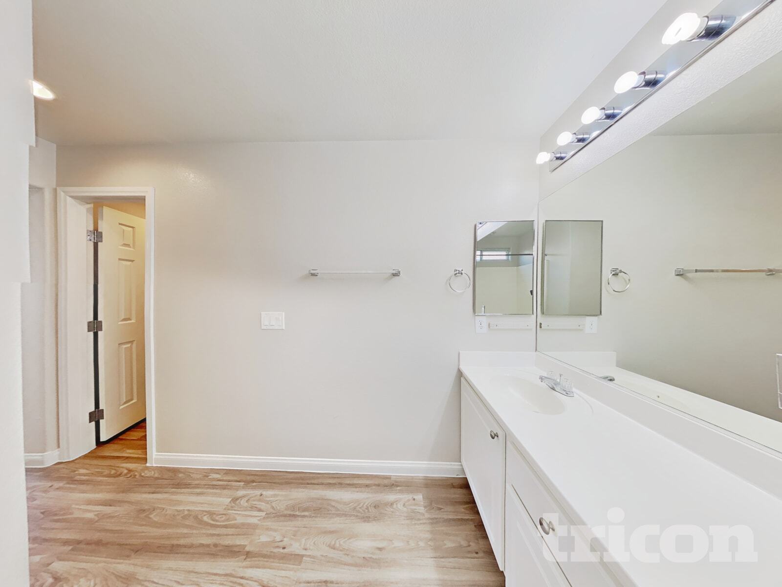 Building Photo - 6639 Weeping Pine St