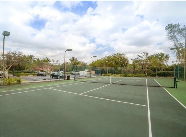 Building Photo - 5580 NW 61st St