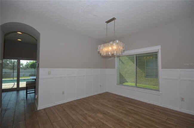 Building Photo - 1625 Emerald Hill Way