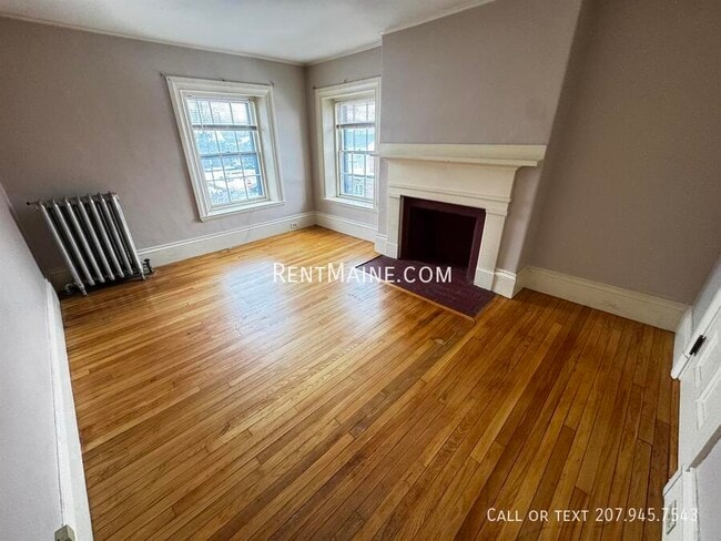 Building Photo - 77 Broadway