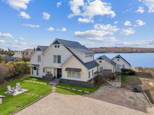 Building Photo - 131 S Edgemere St