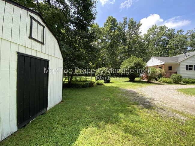 Building Photo - 28341 Edgar Rd