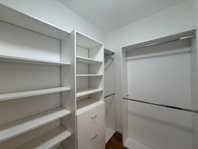 Building Photo - Stunning Home for Rent in Murrieta