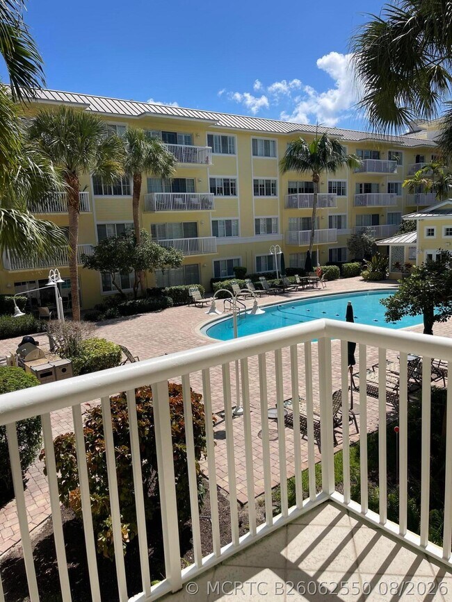 Building Photo - 1515 E Broward Blvd
