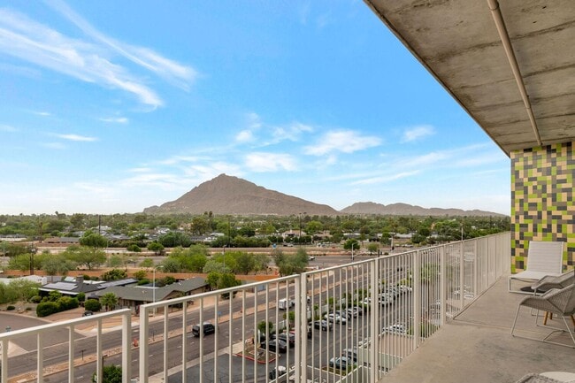 Building Photo - Rates Vary: $6,495 - $7,995