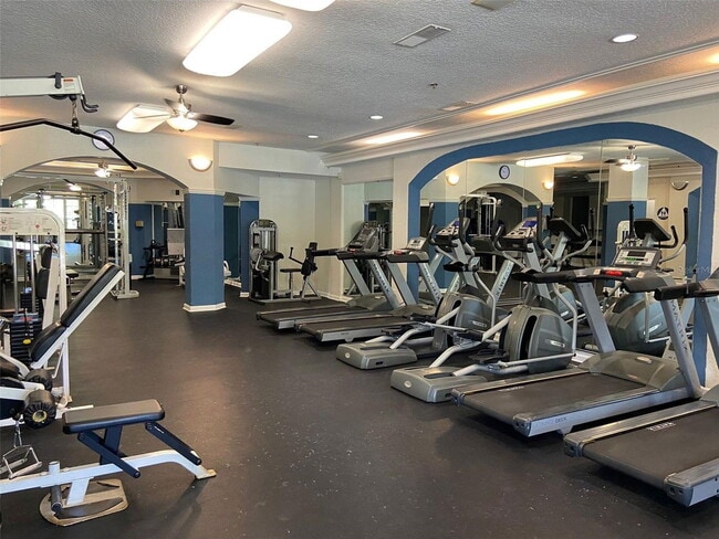 Building Photo - Westpointe Boulevard, Orlando, FL 32835 - 1 BR 1 BA condo