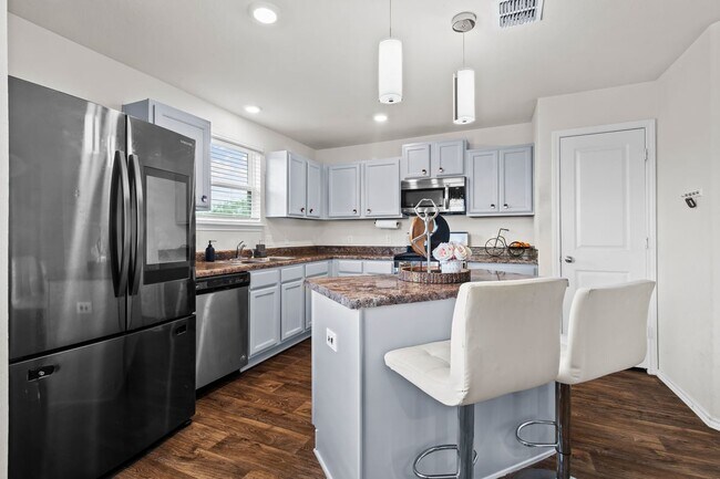 Building Photo - 5613 Tranquil Cove