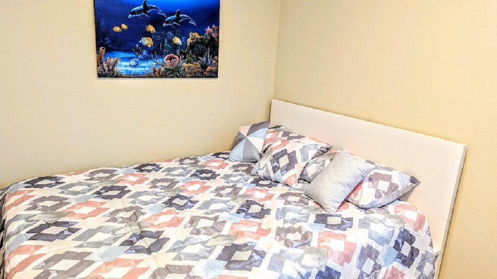 IKEA Queen bed - 2350 1st Ave N