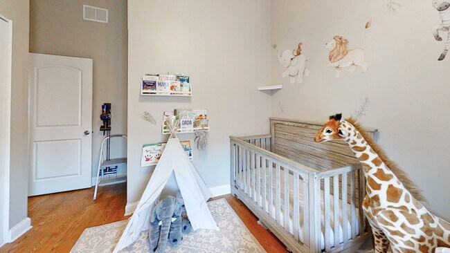 Building Photo - 3884 Wehrman Ave