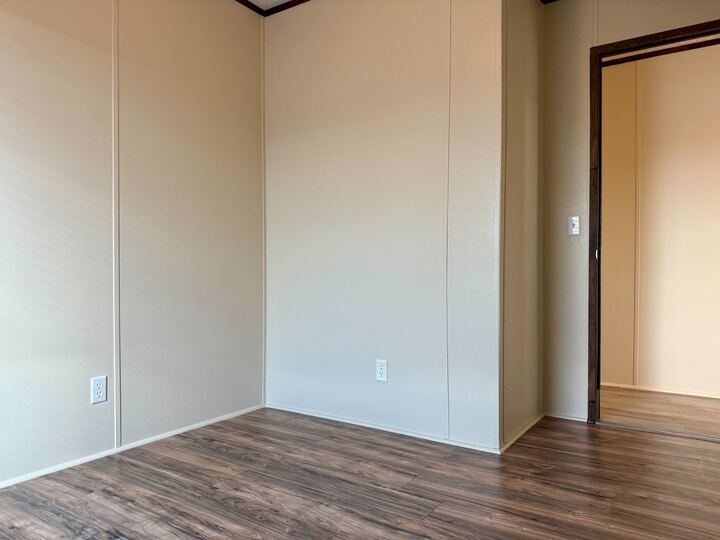 Building Photo - 709 N Collins Fwy