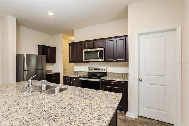 Building Photo - 3003 Gibraltar Blvd