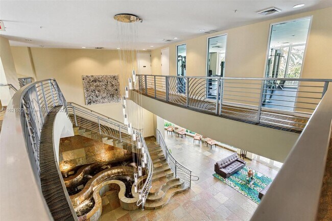 Building Photo - 1745 E Hallandale Beach Blvd