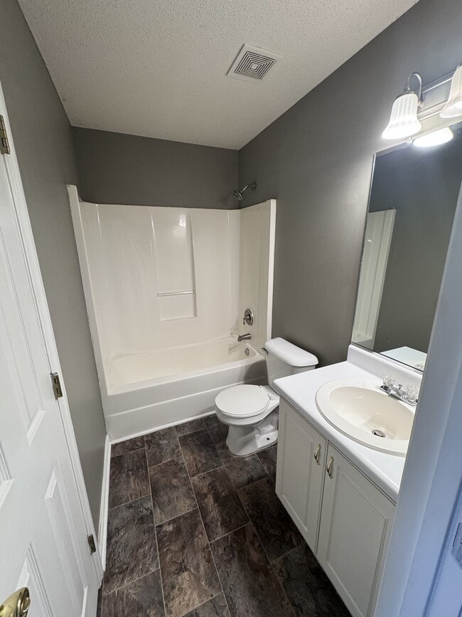 Building Photo - 125 St Kitts Ct