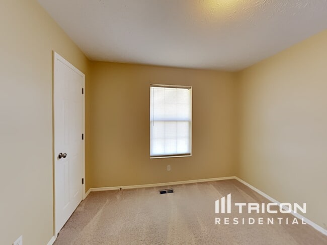 Building Photo - 2053 Stablewood Cove