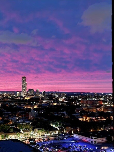 Building Photo - 389 Washington St