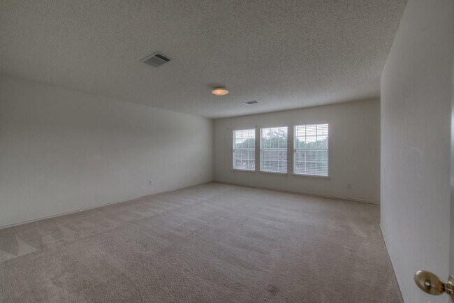 Building Photo - 2623 Andres Way