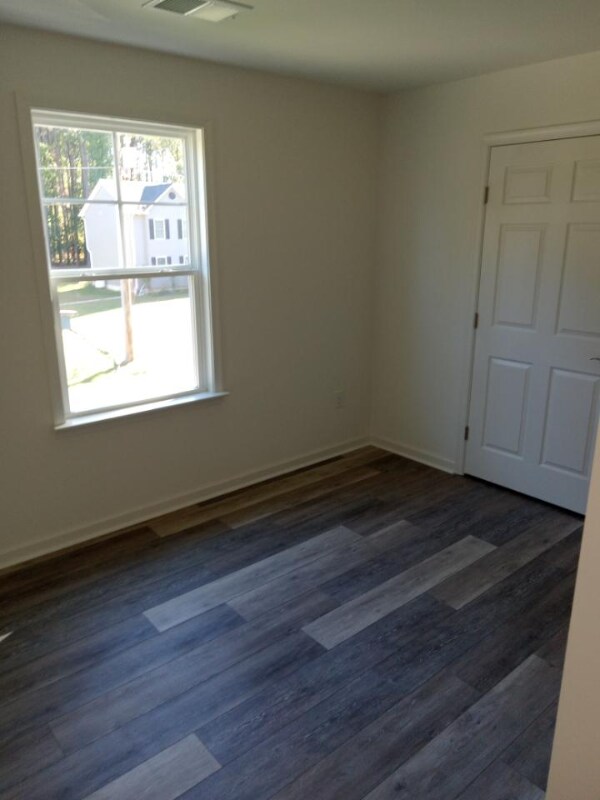 Building Photo - 119 Cecil Rd