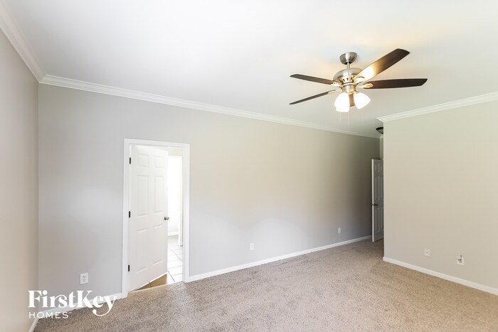Building Photo - 5863 High Forest Dr