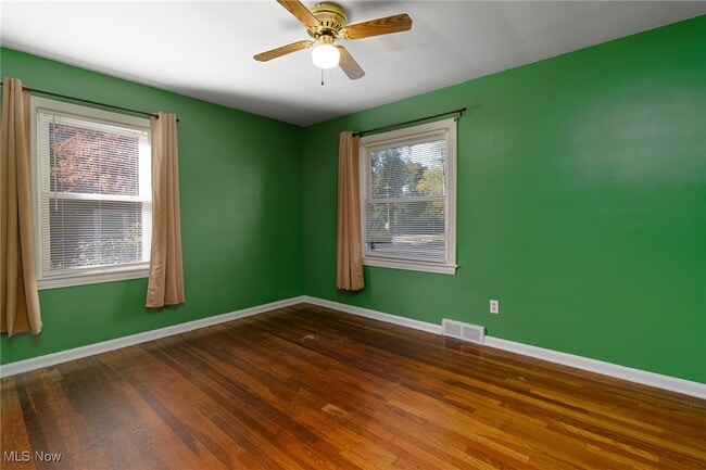 Building Photo - 4880 Anderson Rd