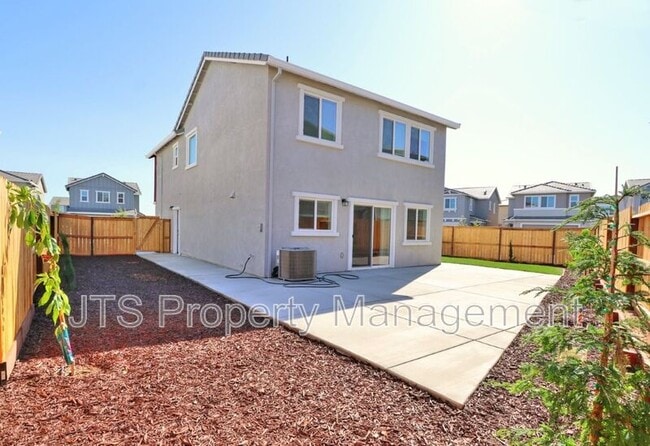 Building Photo - 8312 Whippersnapper Way