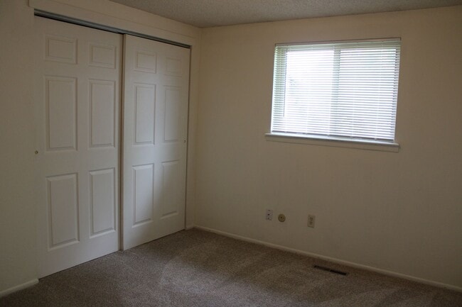 Building Photo - Comfortable 3-Bedroom Living in Northwest Fort Collins