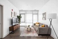 Building Photo - 747 N College Ave