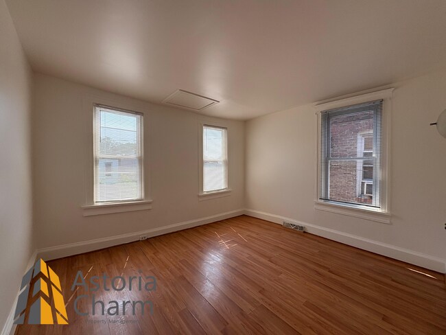 Building Photo - Rent Offers Accepted!