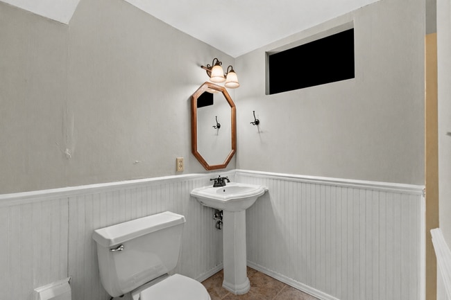 Building Photo - 1708 Sparrow Point Ln