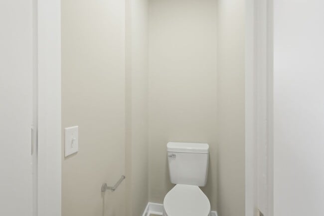 Building Photo - 3 bed/2.5 bath home FOR RENT!!