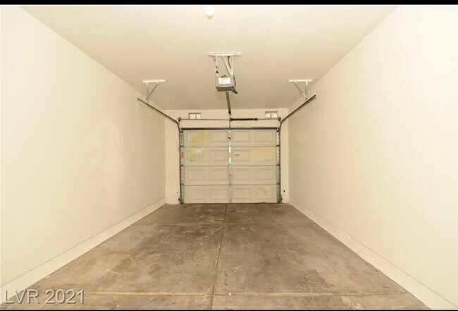 Building Photo - 276 Star Cluster Cir