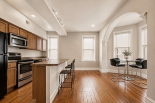 Building Photo - 4367 Pechin St