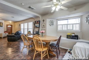 Building Photo - 12515 Persimmon Fall