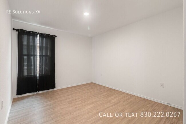 Building Photo - 12058 Still Pass