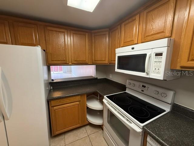 Building Photo - 2763 Woodgate Ln
