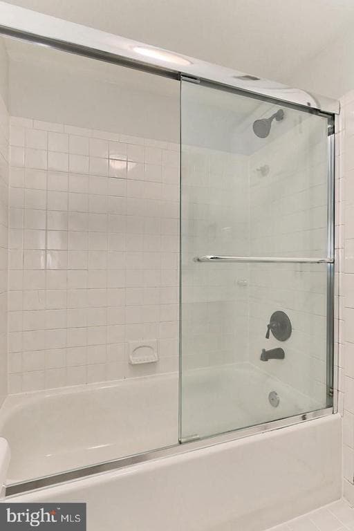 Building Photo - 1024 N Monroe St